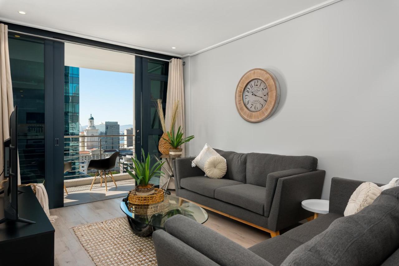 Apartment 16 On Bree *