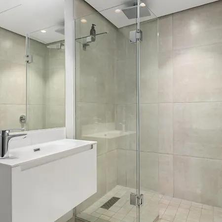 16 On Bree Apartments Cape Town Exterior photo
