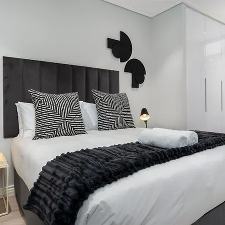 16 On Bree Apartments Cape Town Exterior photo