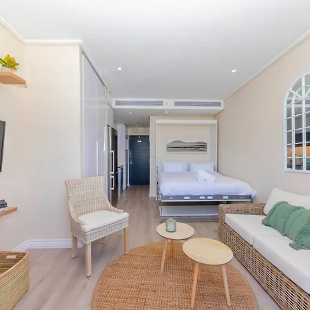 16 On Bree Apartments Cape Town Exterior photo